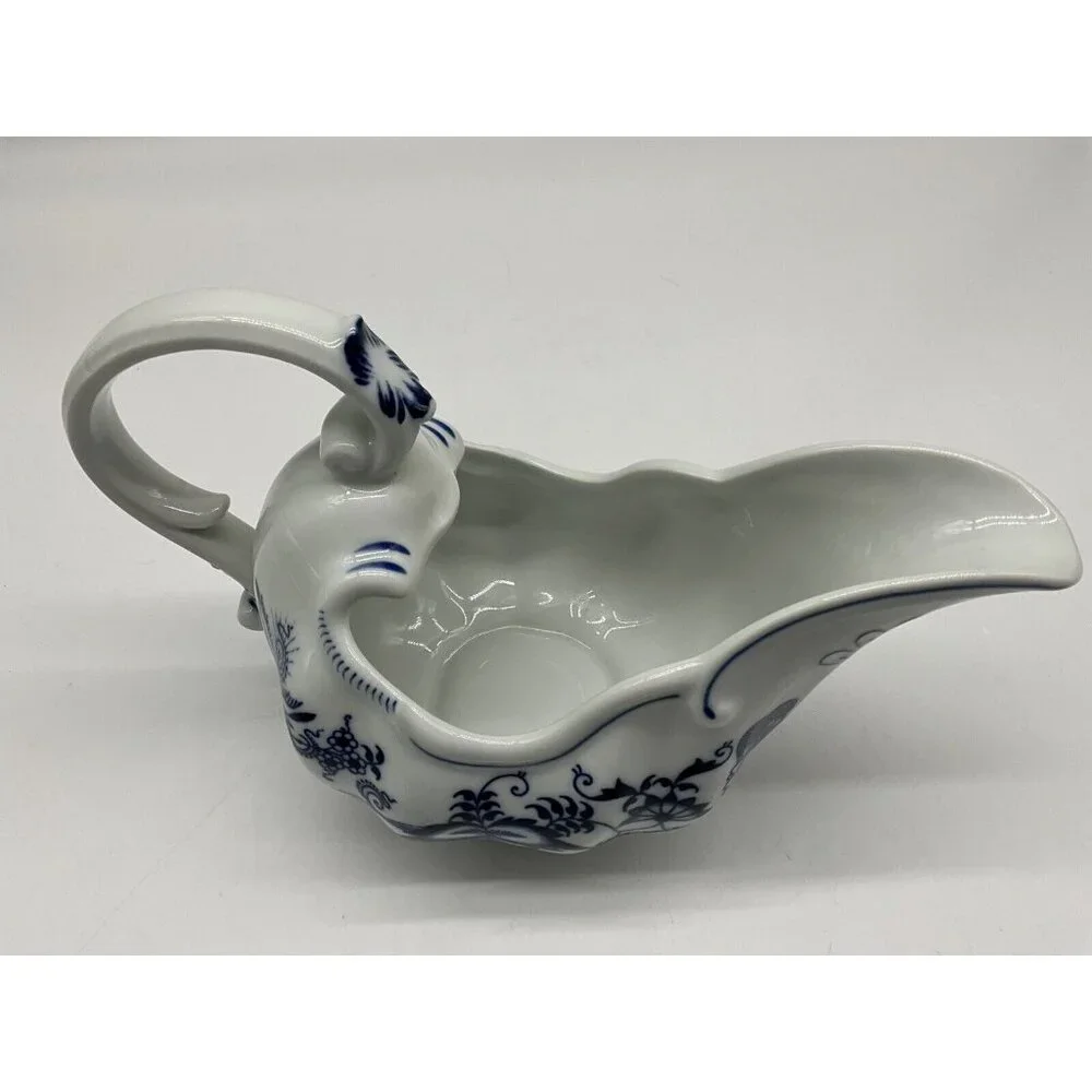 Blue Danube Large Blue & White Gravy Boat Blue Onion Retired Pattern Vintage